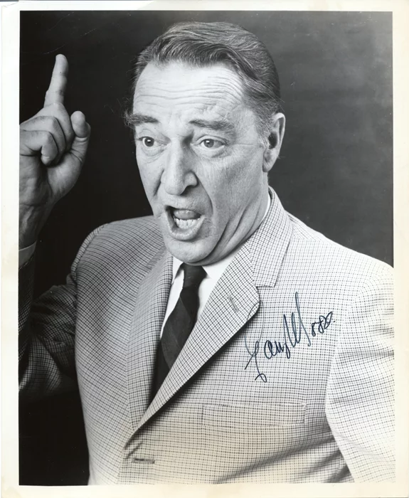Garry Moore autograph