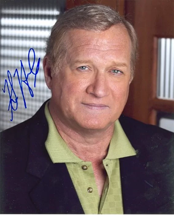 Ken Howard autograph