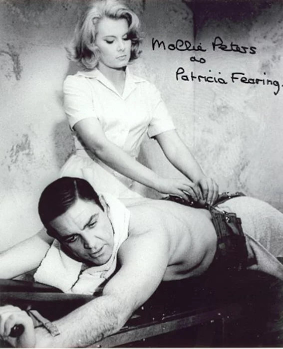 Mollie Peters autograph