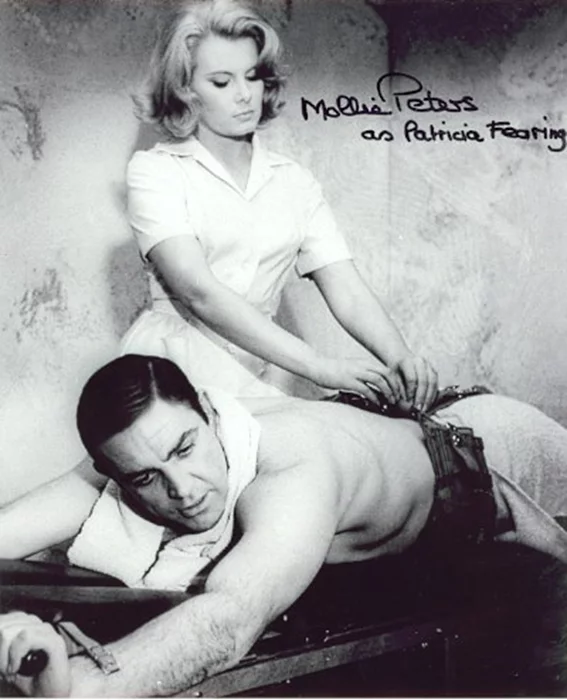 Mollie Peters autograph