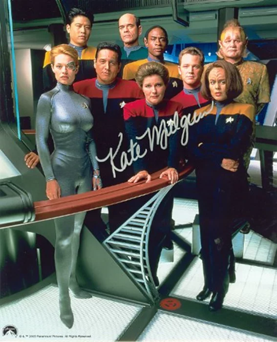 Kate Mulgrew autograph