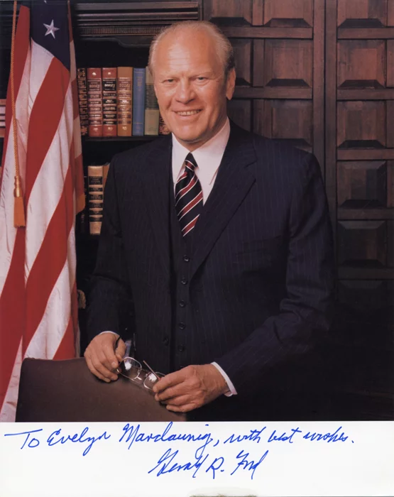 Gerald Ford autograph