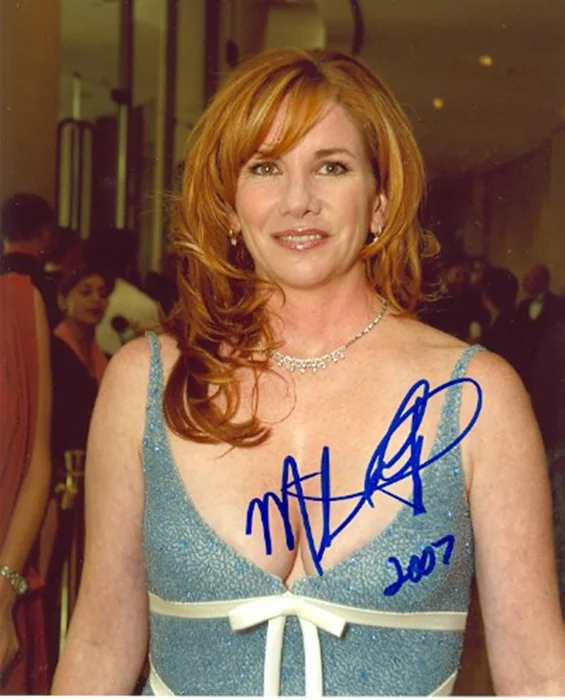 Melissa Gilbert autograph