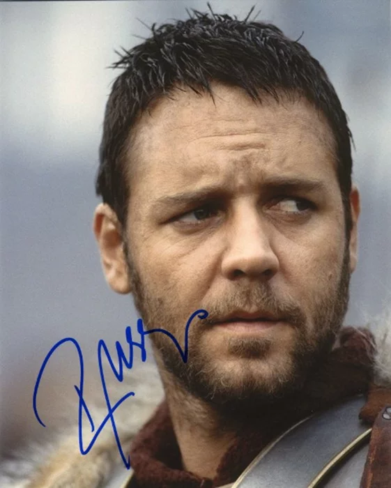 Russell Crowe autograph