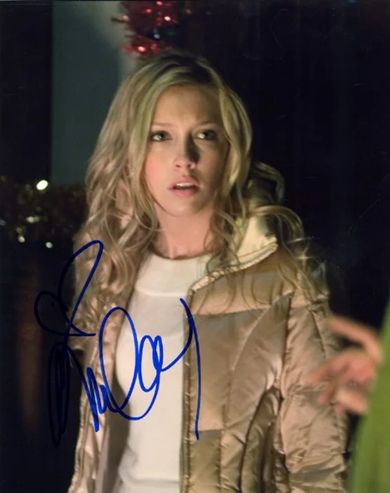Katie Cassidy autograph