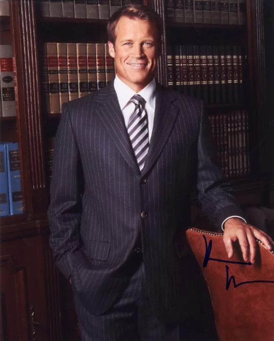 Mark Valley autograph