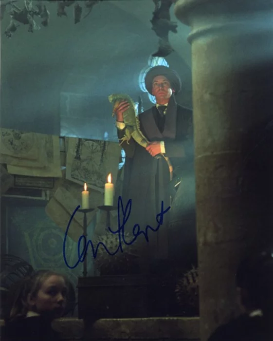 Ian Hart autograph