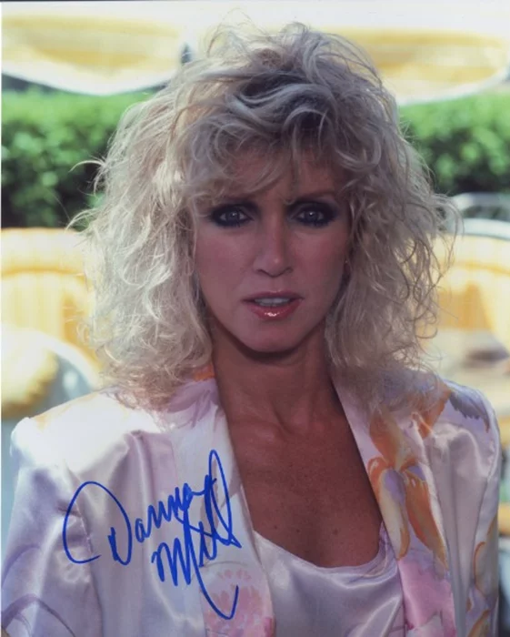 Donna Mills autograph
