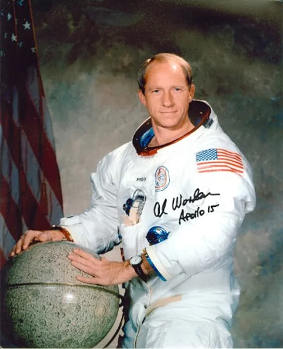 Al Worden autograph