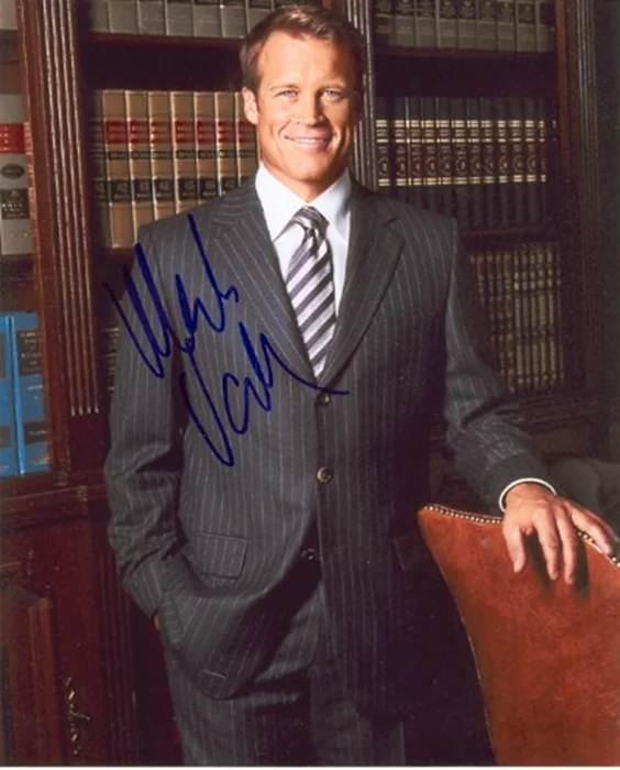 Mark Valley autograph