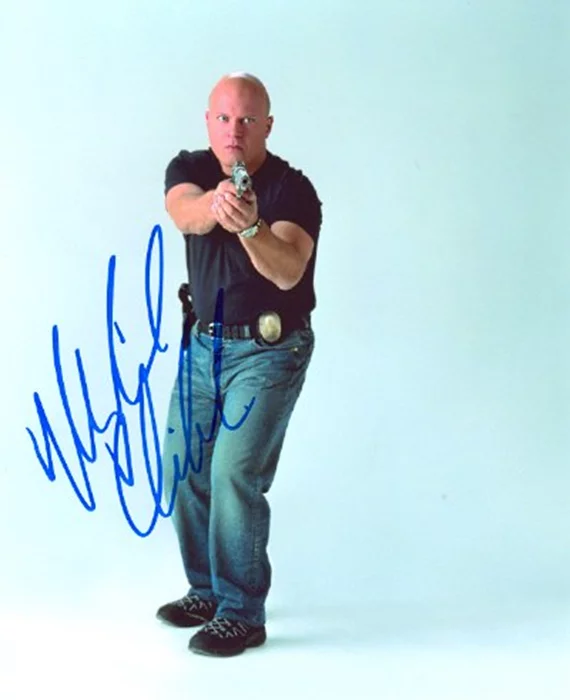 Michael Chiklis autograph