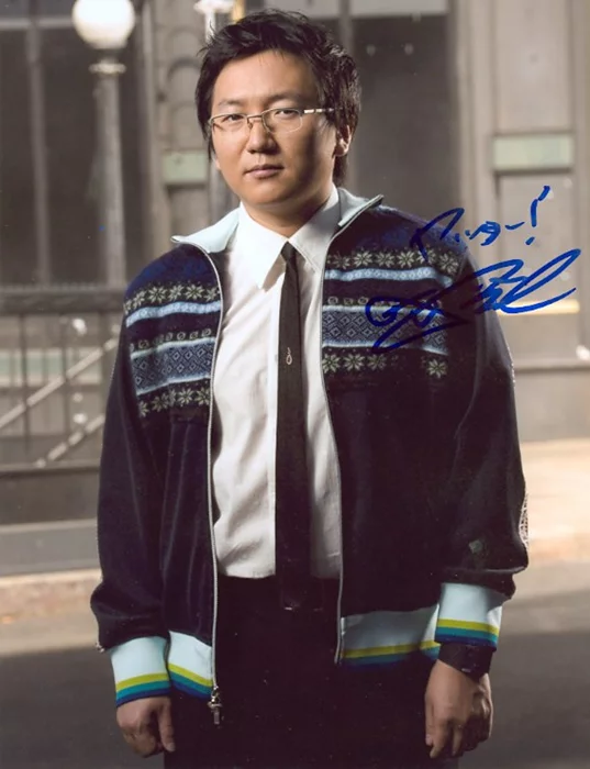 Masi Oka autograph