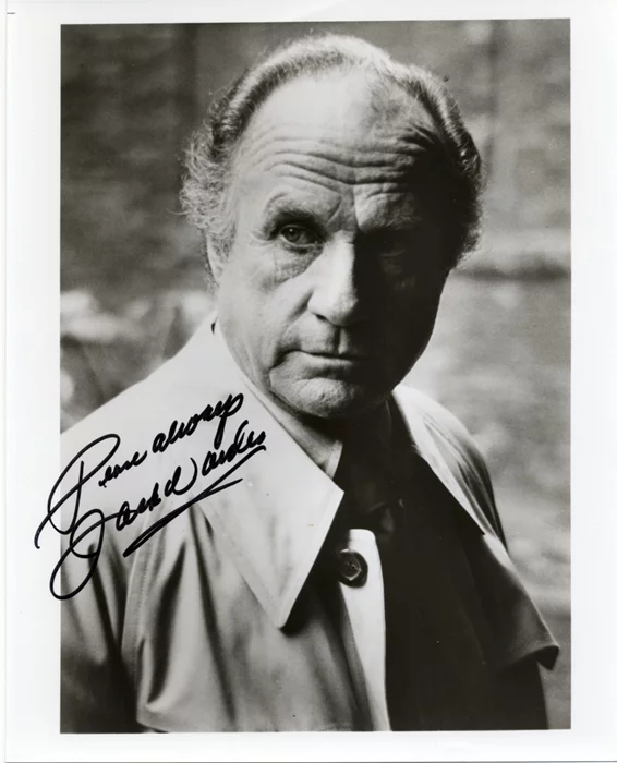 Jack Warden autograph