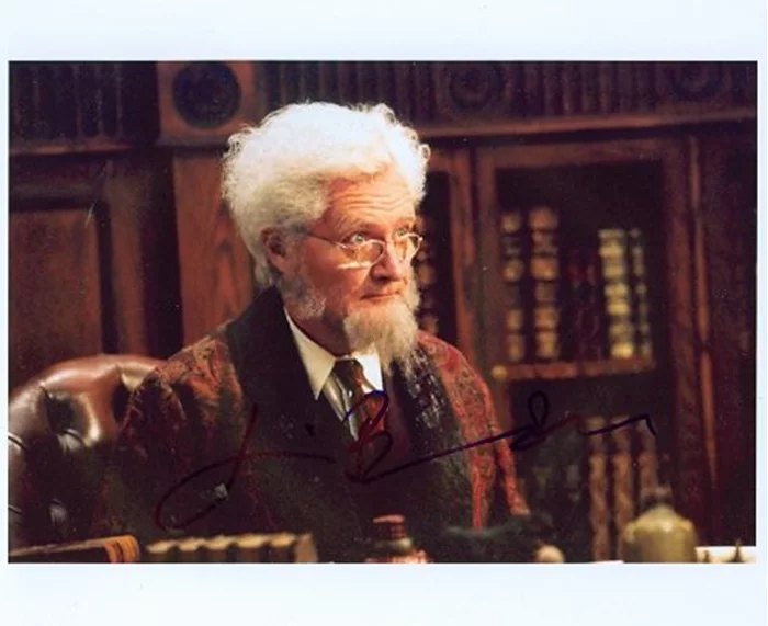 Jim Broadbent autograph