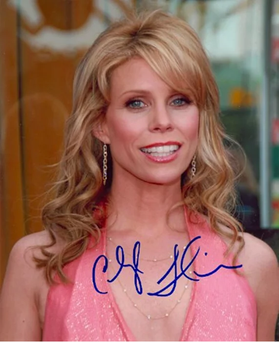 Cheryl Hines autograph