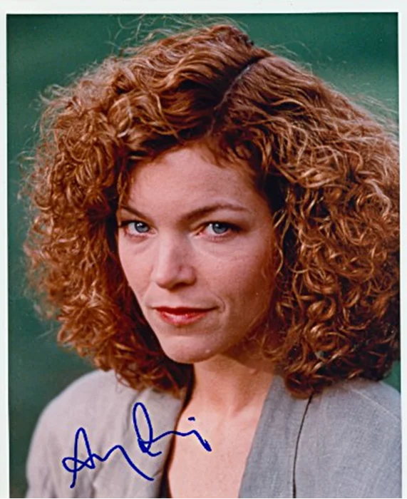 Amy Irving autograph