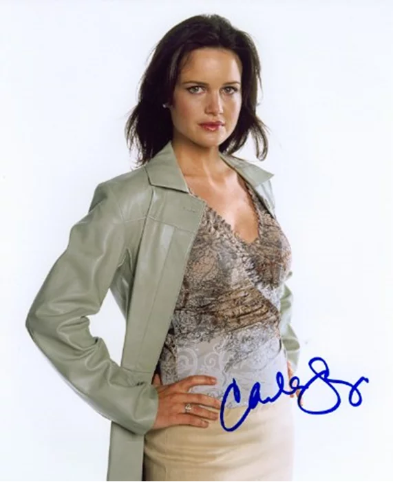 Carla Gugino autograph