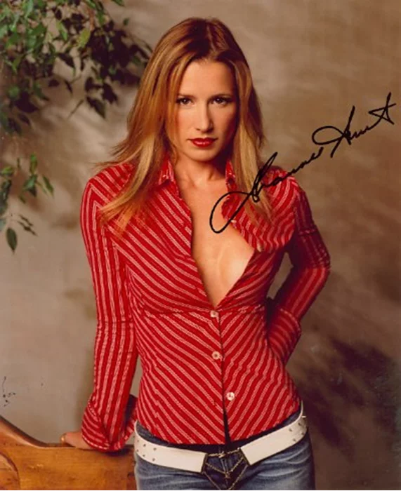 Shawnee Smith autograph