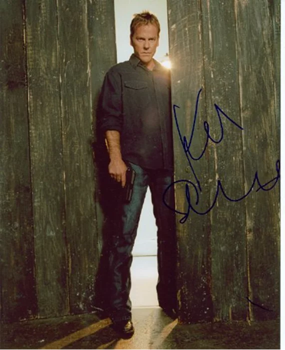 Kiefer Sutherland autograph