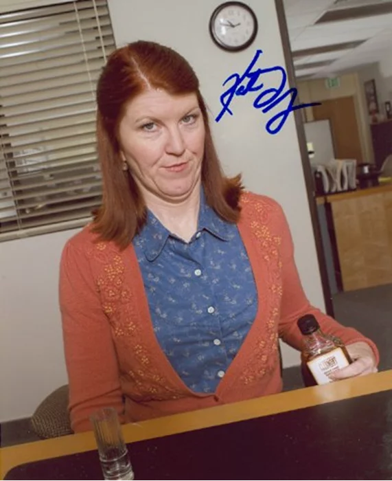 Kate Flannery autograph