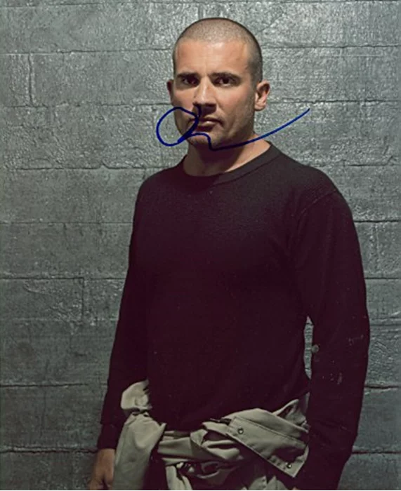Dominic Purcell autograph