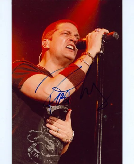 Rob Thomas autograph