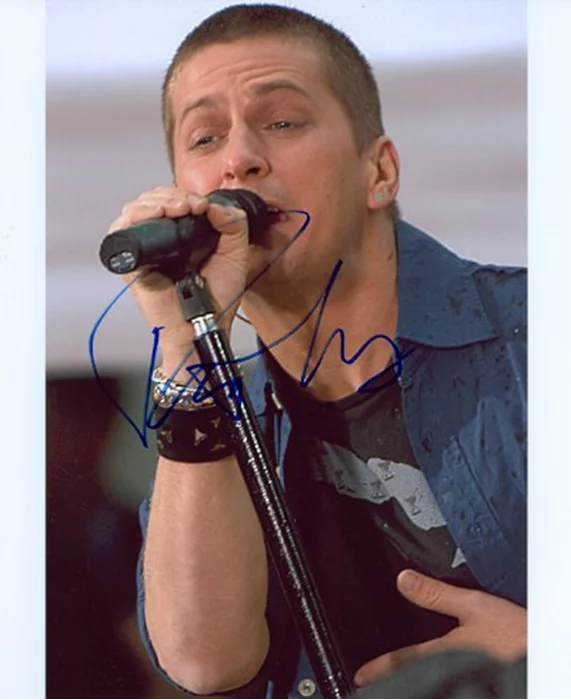Rob Thomas autograph