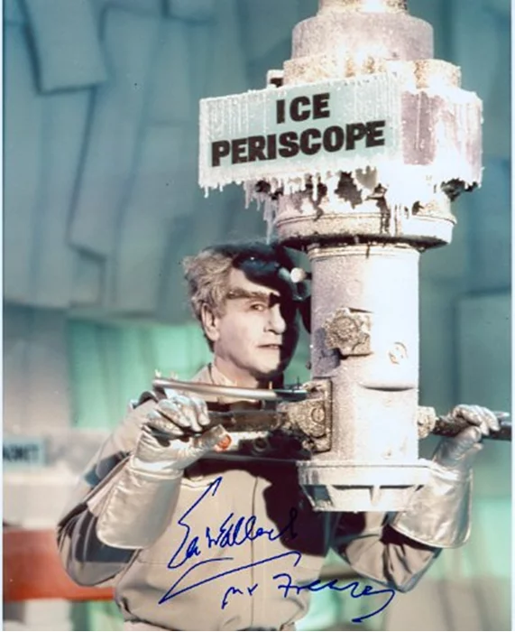 Eli Wallach autograph