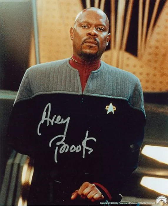 Avery Brooks autograph