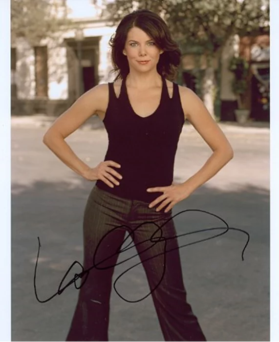 Lauren Graham autograph