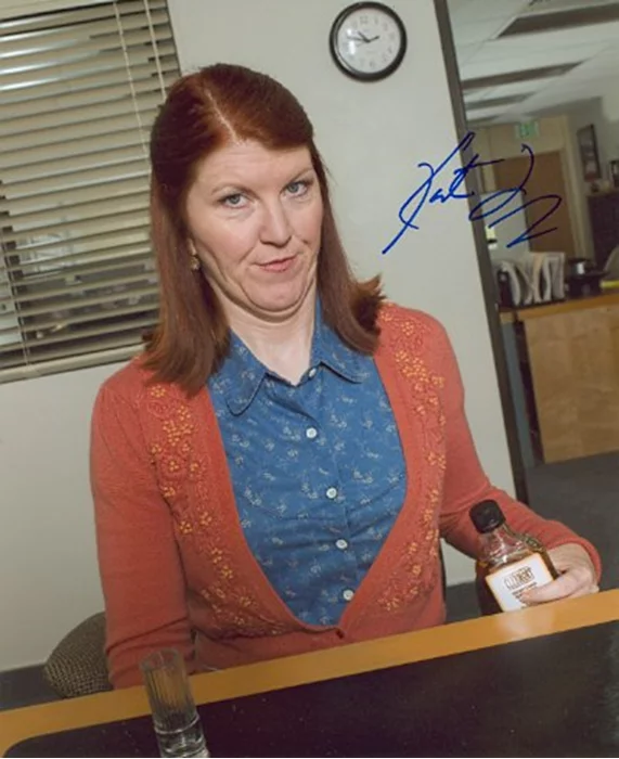 Kate Flannery autograph