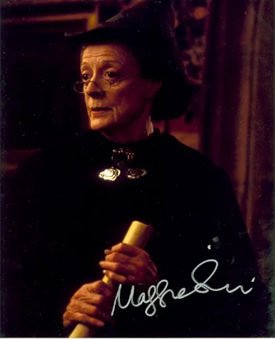 Maggie Smith autograph