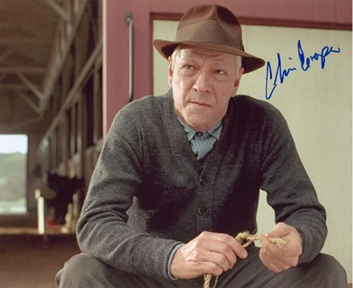Chris Cooper autograph