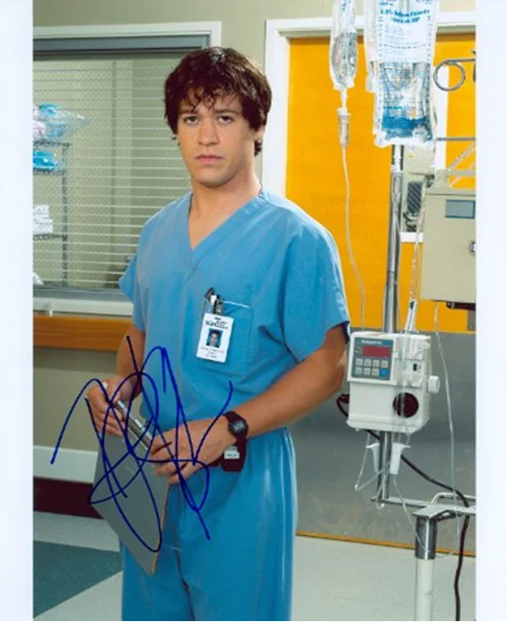 T.R. Knight autograph