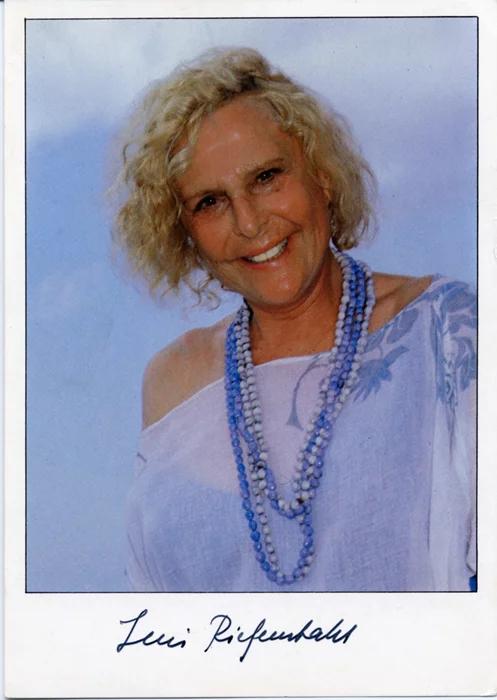Leni Riefenstahl autograph
