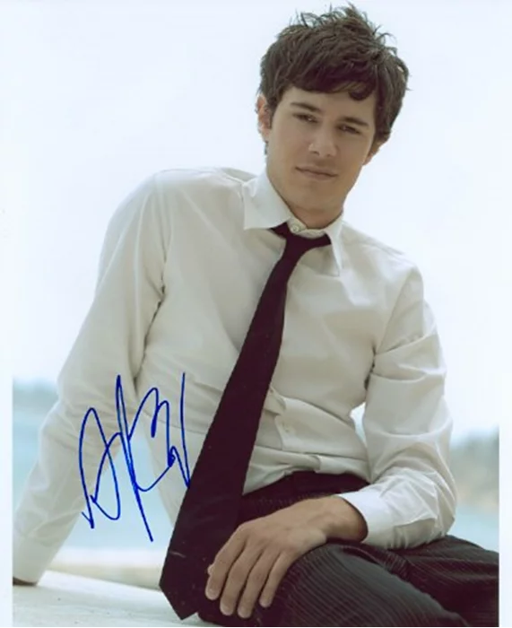 Adam Brody autograph