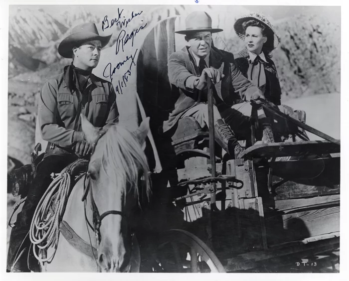 Regis Toomey autograph