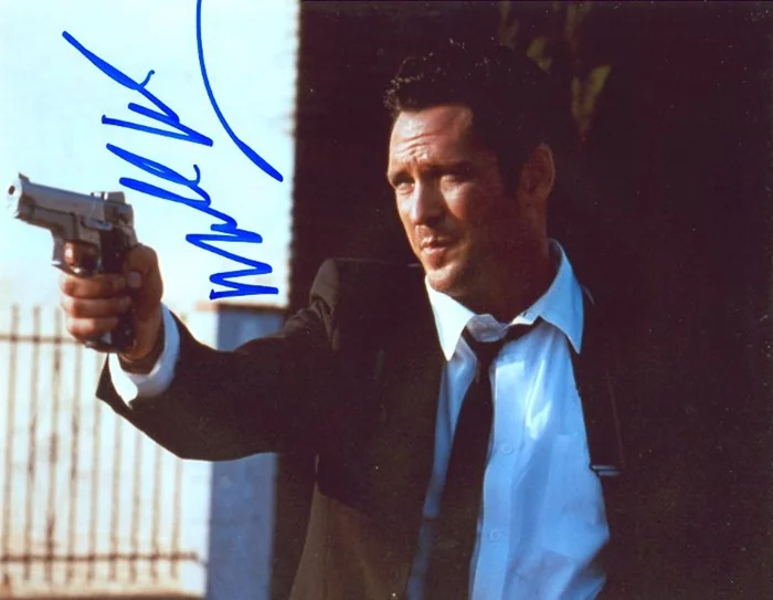 Michael Madsen autograph