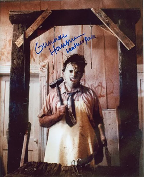 Gunnar Hansen autograph