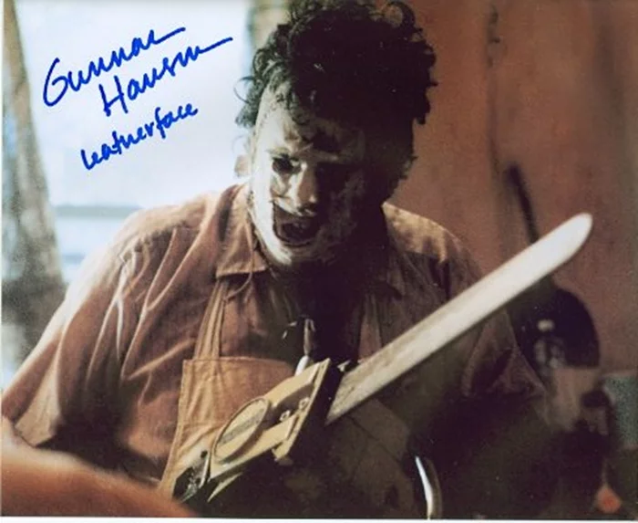 Gunnar Hansen autograph