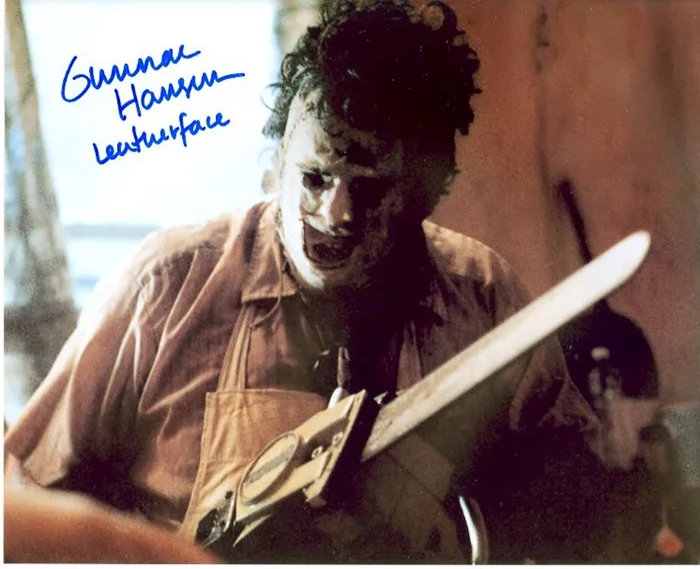 Gunnar Hansen autograph