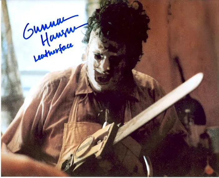 Gunnar Hansen autograph