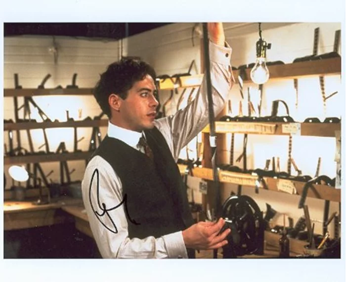 Robert Downey Jr. autograph