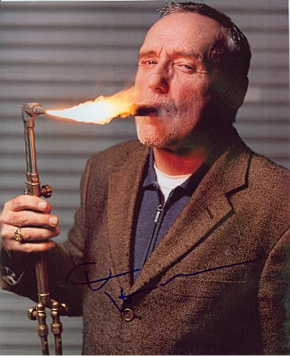 Dennis Hopper autograph