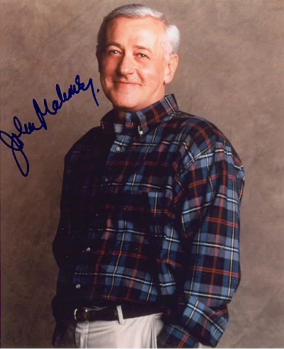 John Mahoney autograph