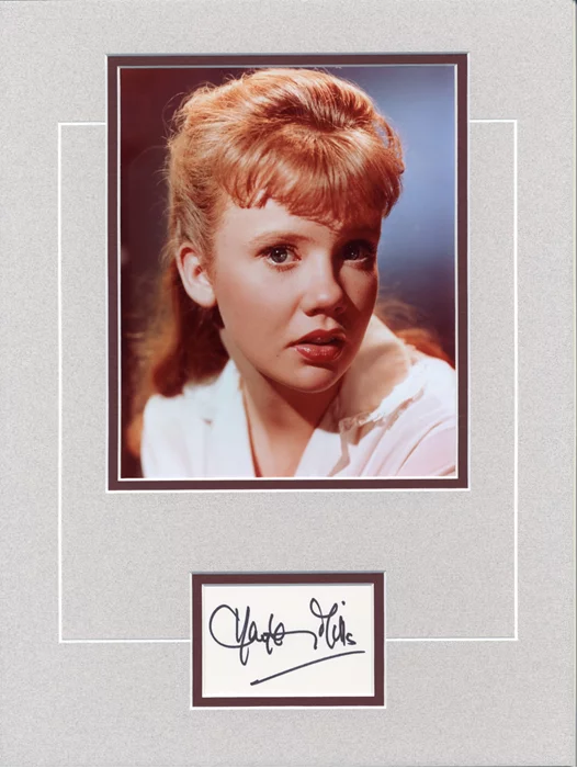 Hayley Mills autograph