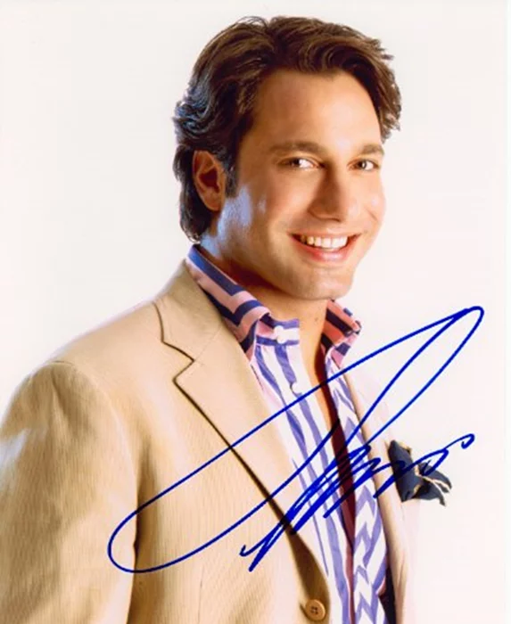 Thom Filicia autograph