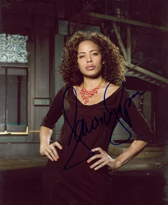 Tawny Cypress autograph