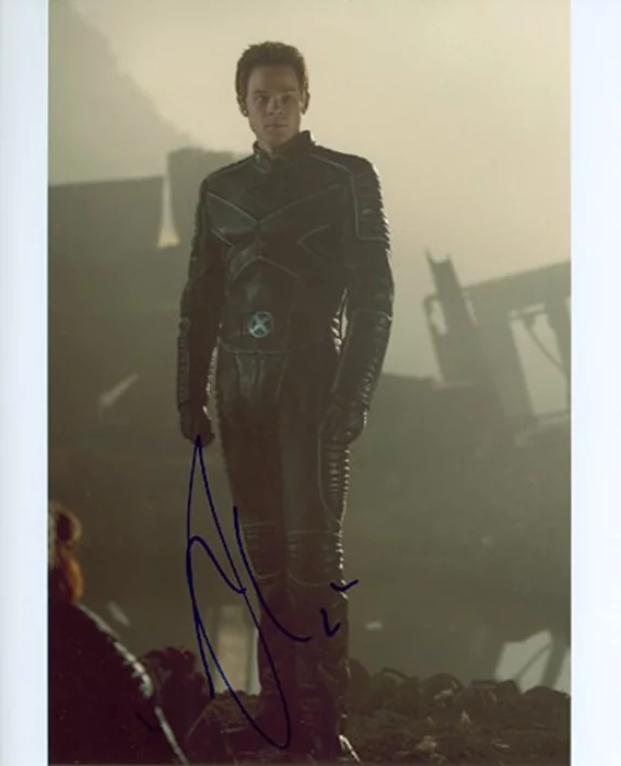 Shawn Ashmore autograph