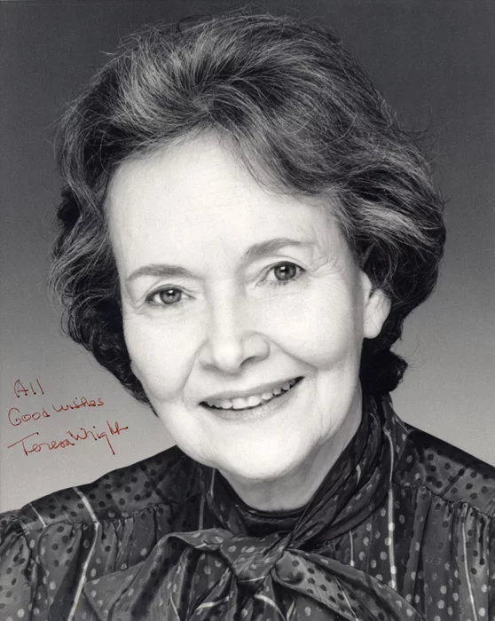 Teresa Wright autograph